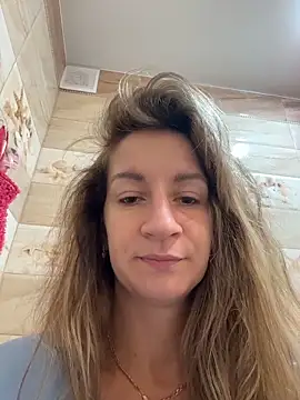 Snapshot of EvvaMur chatting on 02.13.26 EvvaMur online show from 02.13.26