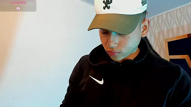 Draven Marceaux online show from 10.18.25