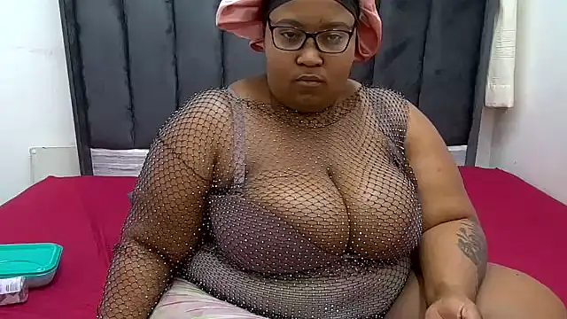 CocoFlames23 online show from 09.23.25