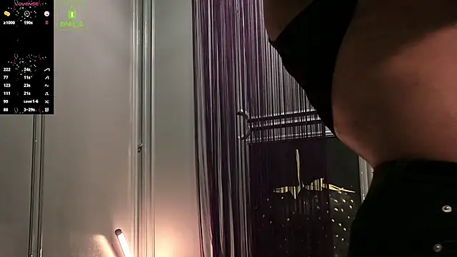 Snapshot of OliverSport chatting on 02.02.26 OliverSport online show from 02.02.26