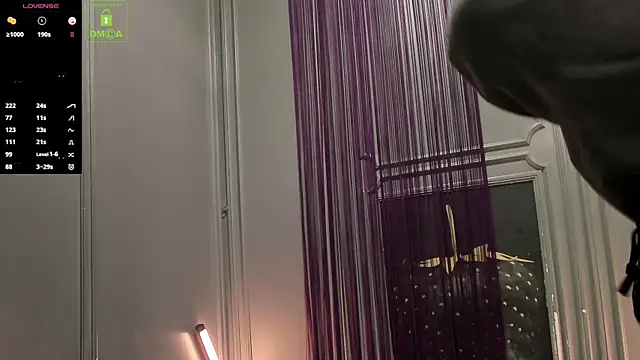 Snapshot of OliverSport chatting on 02.21.26 OliverSport online show from 02.21.26