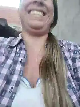 Nala1986 online show from 12.14.25