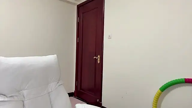 Nicole-13 online show from 04.16.26