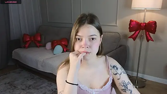 patriciapink online show from 03.16.26