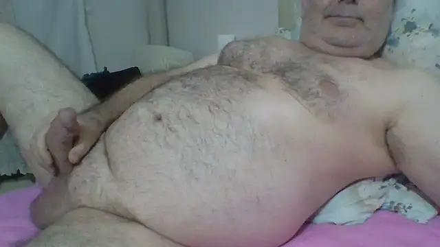 Snapshot of locoturco72 chatting on 04.14.26 locoturco72 online show from 04.14.26
