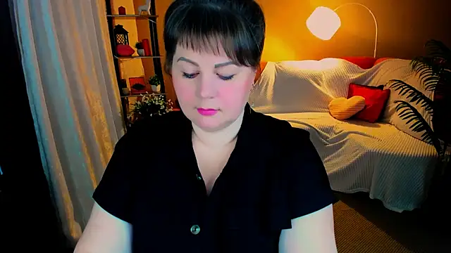 CrystaalStaar online show from 02.27.26