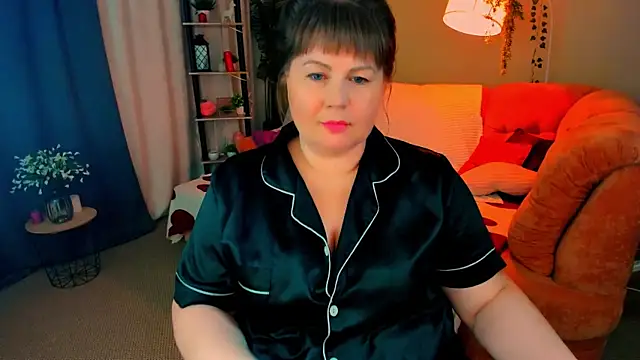 Snapshot of CrystaalStaar chatting on 07.13.26 CrystaalStaar online show from 07.13.26