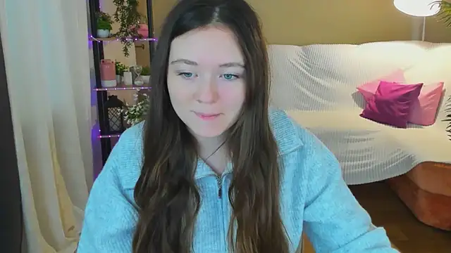 AlluringLookk online show from 10.21.25