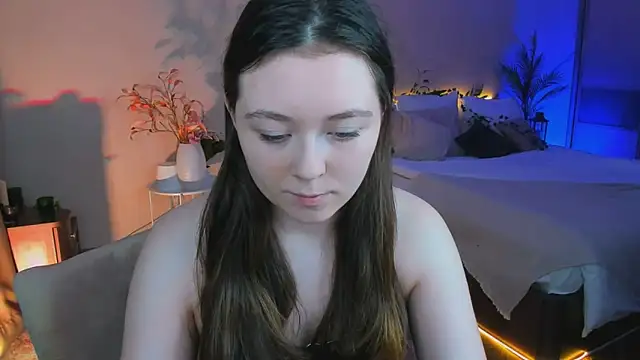 AlluringLookk online show from 11.23.25