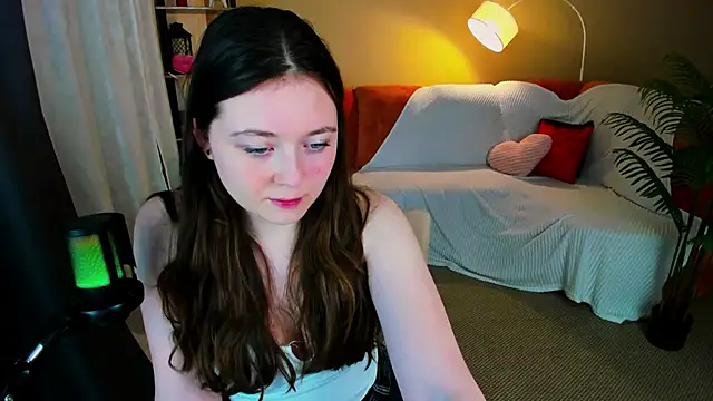 AlluringLookk online show from 02.26.26