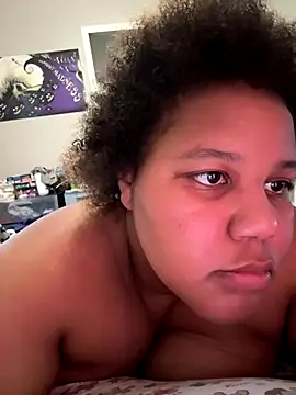 chocolate bella online show from 10.14.25