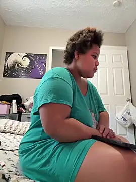 chocolate bella online show from 11.17.25