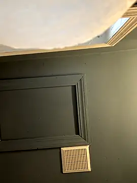 chocolate bella online show from 11.23.25