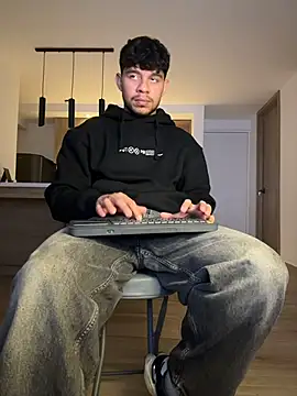 austin spears  online show from 02.11.26