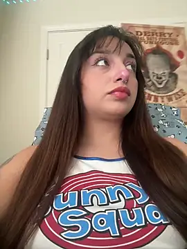 CharmingMaddie online show from 11.17.25