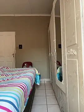 xxxversacejay online show from 10.10.25