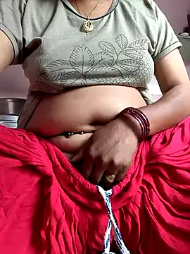 Snapshot of Love-pari077 chatting on 04.08.26 Love-pari077 online show from 04.08.26