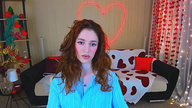 ChristinaConteeree online show from 02.15.26