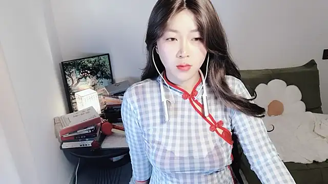 Emmaq996 online show from 11.06.25