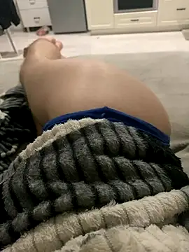 Yammy AssHole online show from 09.18.25