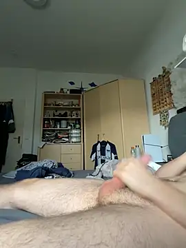 xmilolivex online show from 12.20.25