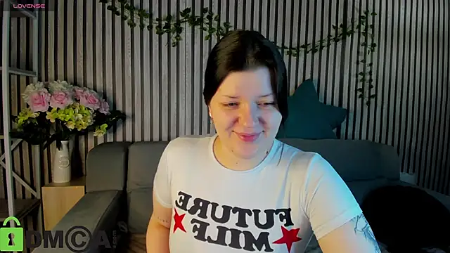 Michele Greenn online show from 12.03.25