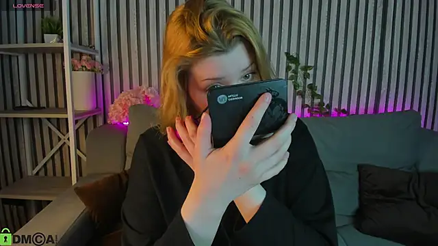 Michele Greenn online show from 03.26.26