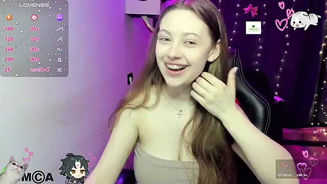 Snapshot of AmourLily chatting on 04.26.26 AmourLily online show from 04.26.26
