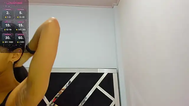 iisabella noa online show from 12.03.25