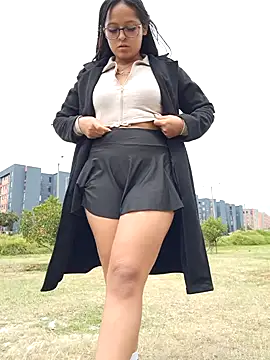 LunaHot 777 online show from 10.10.25