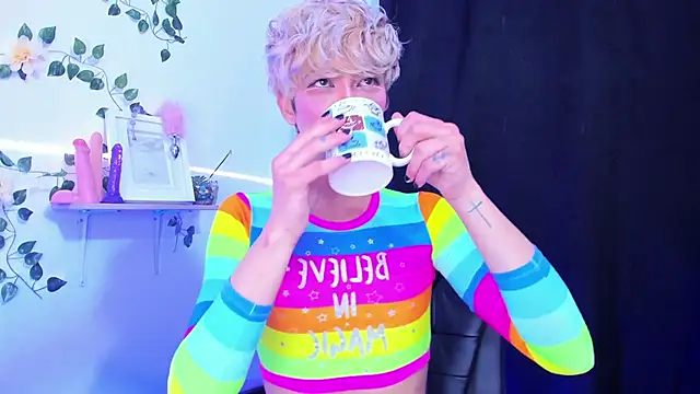 Cooperrosscute233 online show from 09.15.25