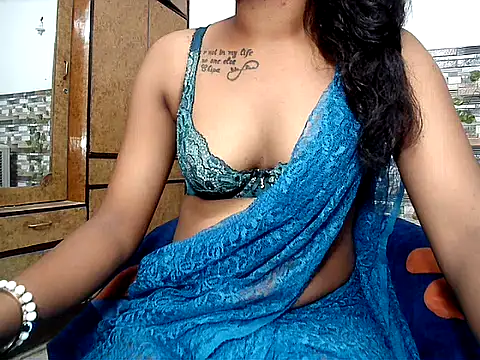 HOT AARVI11 online show from 09.22.25