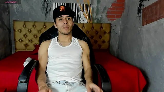 X Hache X online show from 10.24.25