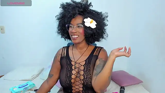 Brandy brown  online show from 12.03.25