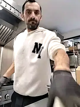 hotmen83 online show from 10.10.25