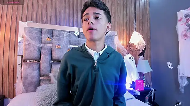 owen  johnson online show from 11.01.25