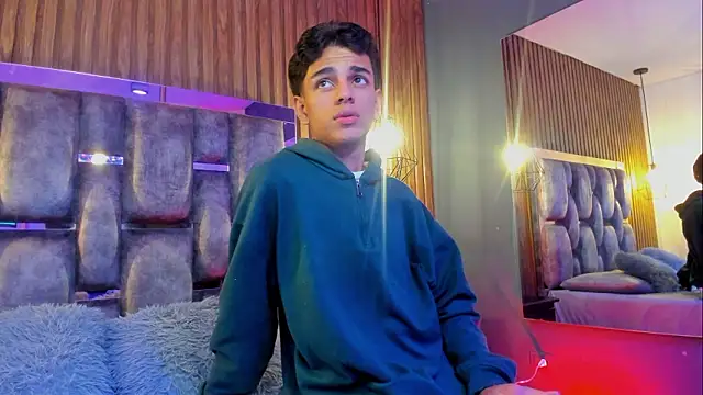 owen  johnson online show from 02.04.26