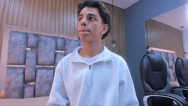 owen  johnson online show from 04.08.26