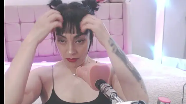 HotAss Hally online show from 02.15.26