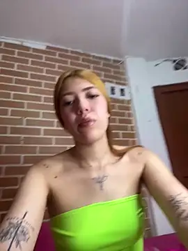  Cristalfoxx4 online show from 09.18.25