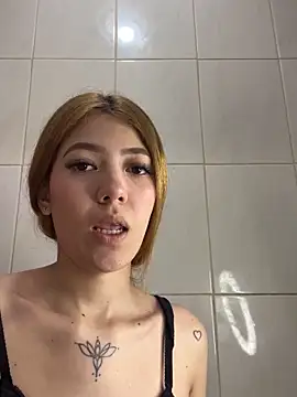  Cristalfoxx4 online show from 09.27.25