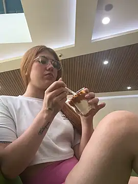  Cristalfoxx4 online show from 09.29.25