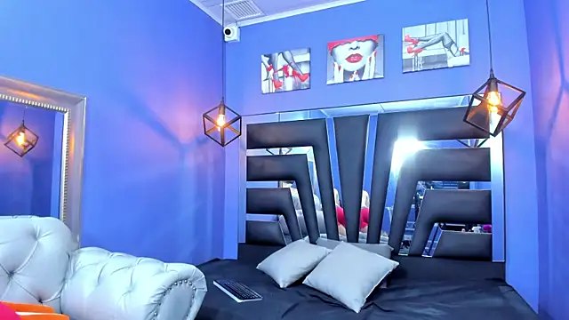 Snapshot of lilyth_adam chatting on 11.26.25 lilyth adam online show from 11.26.25