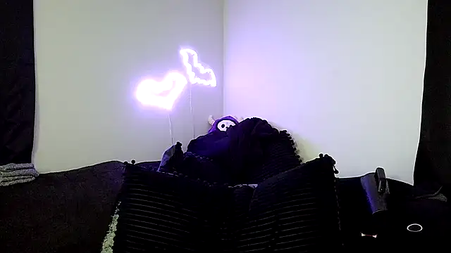 HarleyDemon666 online show from 04.17.26