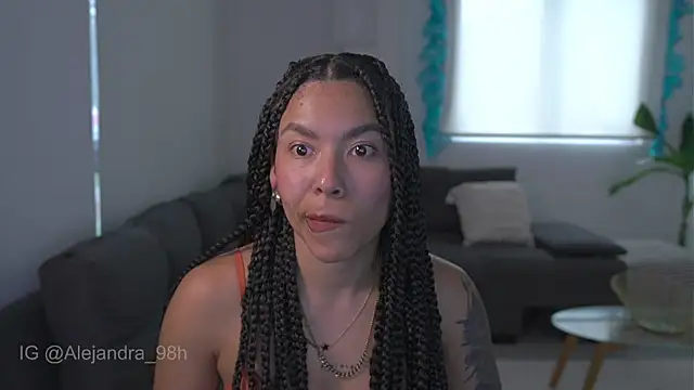 kyria 1 online show from 12.18.25