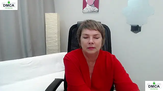 Snapshot of Pion_01 chatting on 12.17.25 Pion 01 online show from 12.17.25