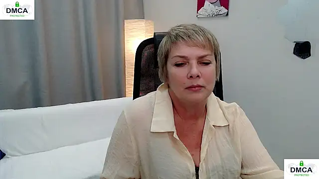 Snapshot of Pion_01 chatting on 01.12.26 Pion 01 online show from 01.12.26