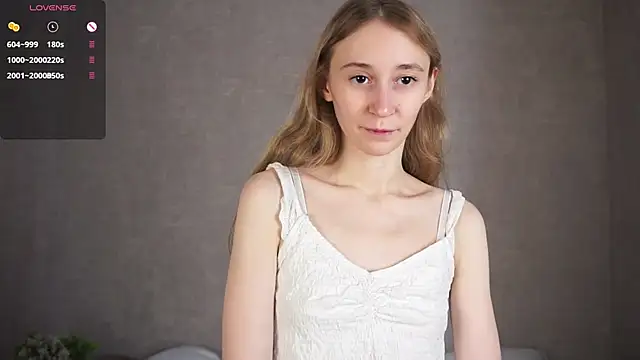 Snapshot of BeatrixHiett chatting on 09.17.25 BeatrixHiett online show from 09.17.25