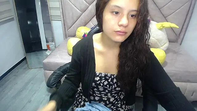 Velvet Moon V online show from 09.25.25