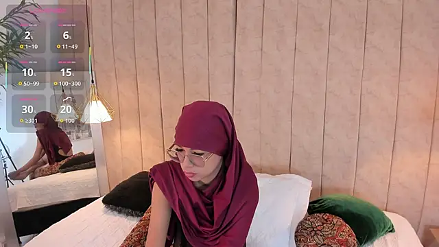 Snapshot of naishaa_ chatting on 03.07.26 naishaa online show from 03.07.26